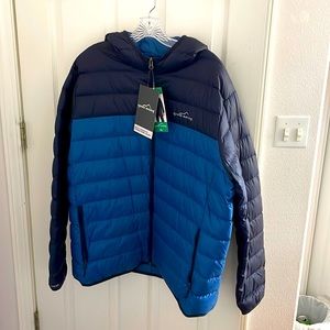Eddie Bauer hooded down jacket XL